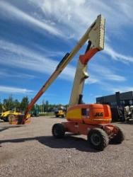 JLG 800 AJ
