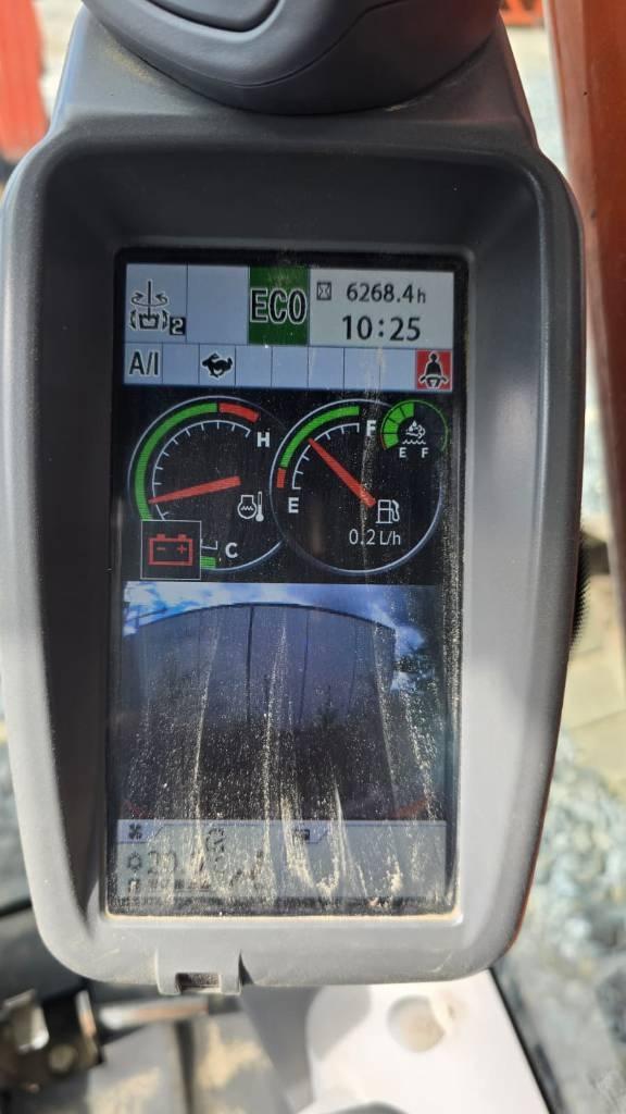 Hitachi ZX 210 LC-6 Telakaivukoneet