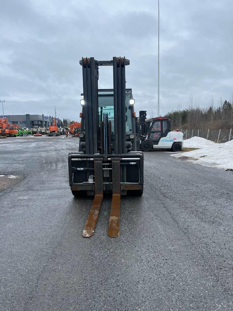Nissan WG1F4A50Y Dieseltrukit