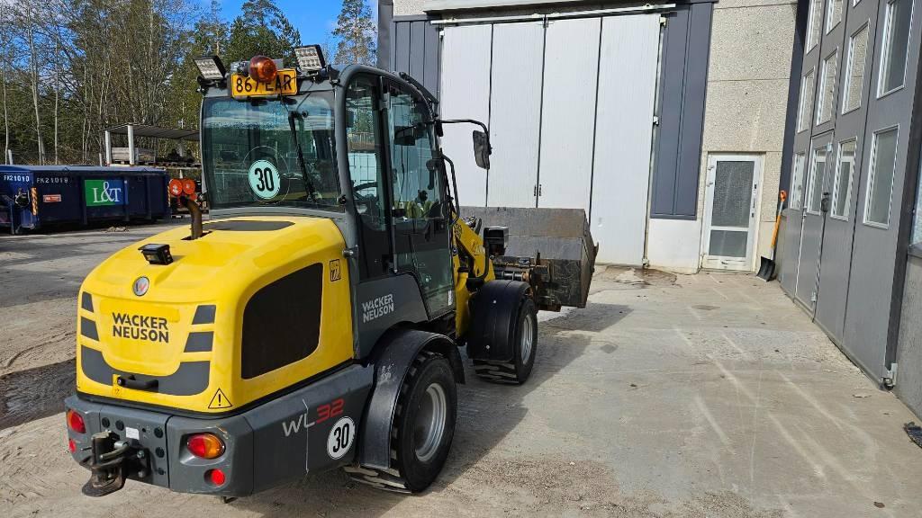 Wacker Neuson WL 32 Pyöräkuormaajat
