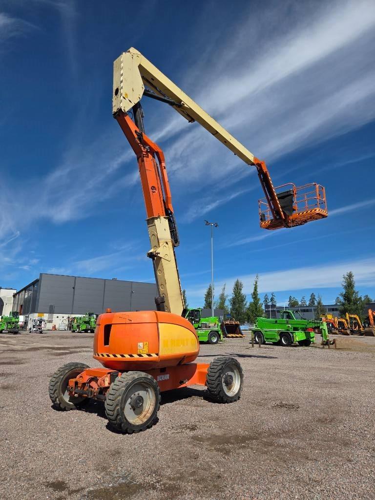 JLG 600 AJ Kuukulkijat