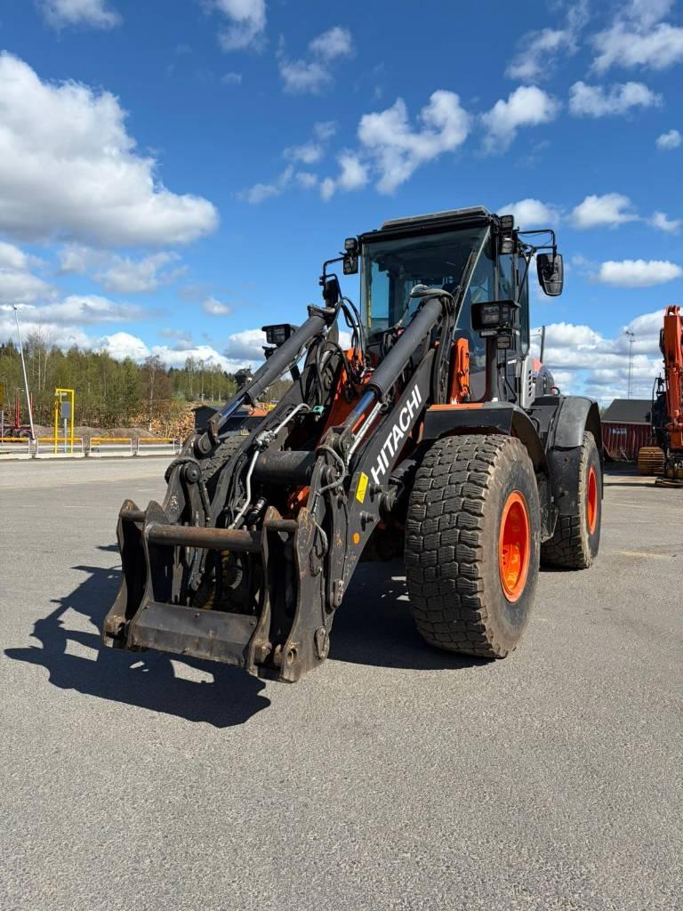 Hitachi ZW 150 PL Pyöräkuormaajat