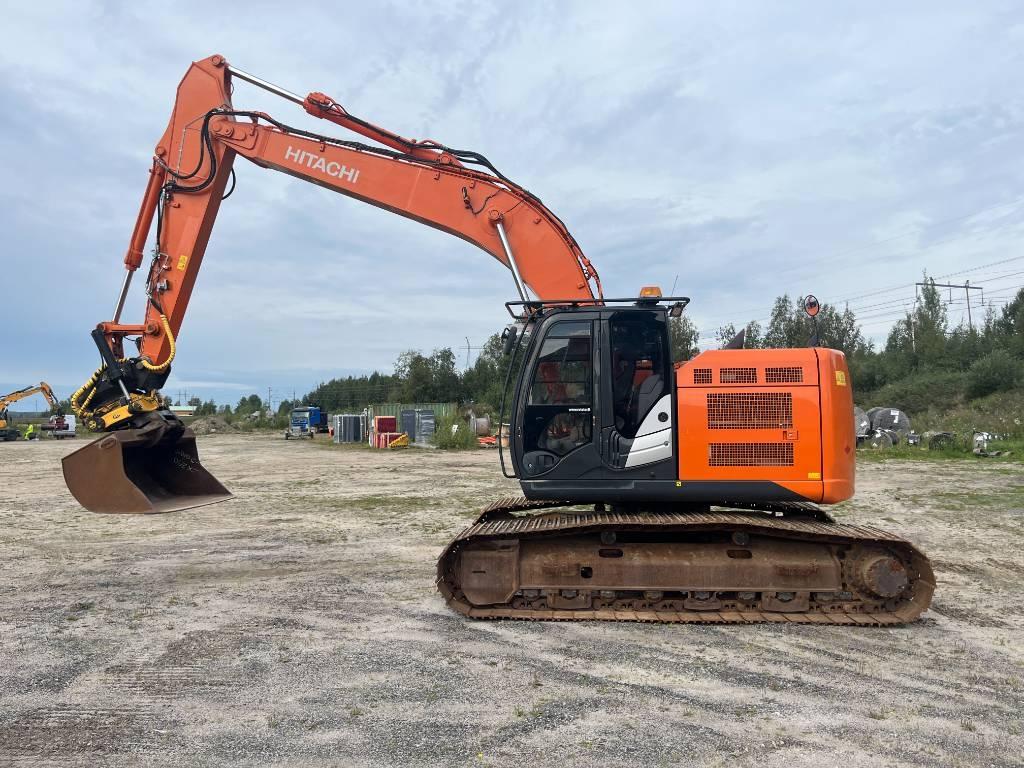 Hitachi ZX 225 US R LC-5 Telakaivukoneet