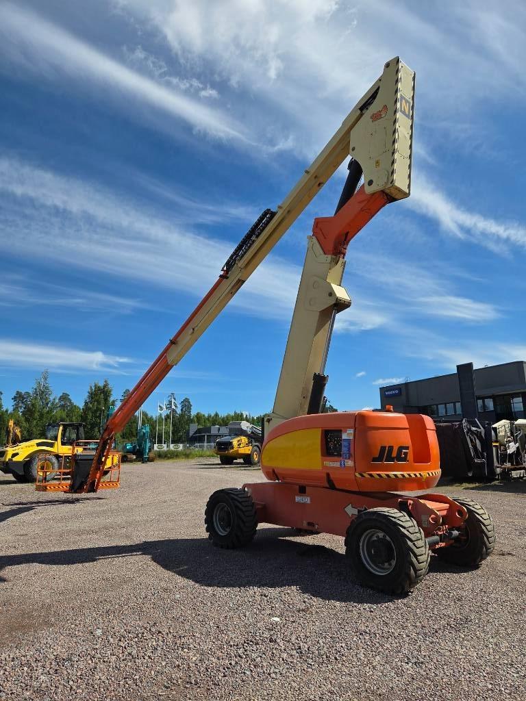 JLG 800 AJ Kuukulkijat