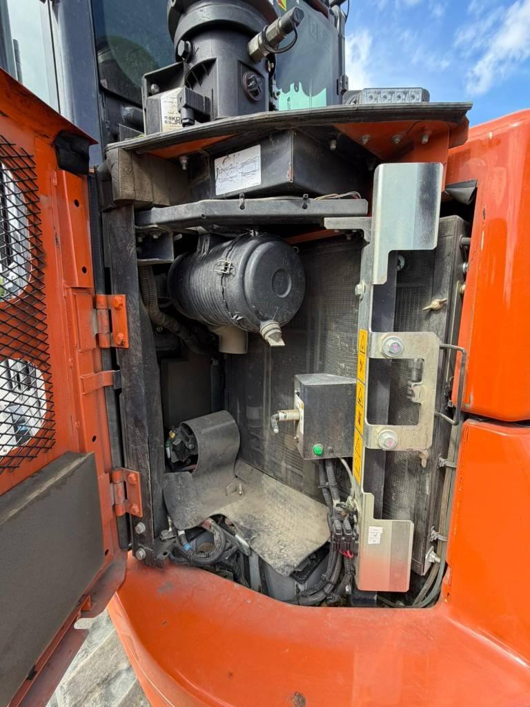 Hitachi ZX 85 US-6 Midikaivukoneet 7t - 12t