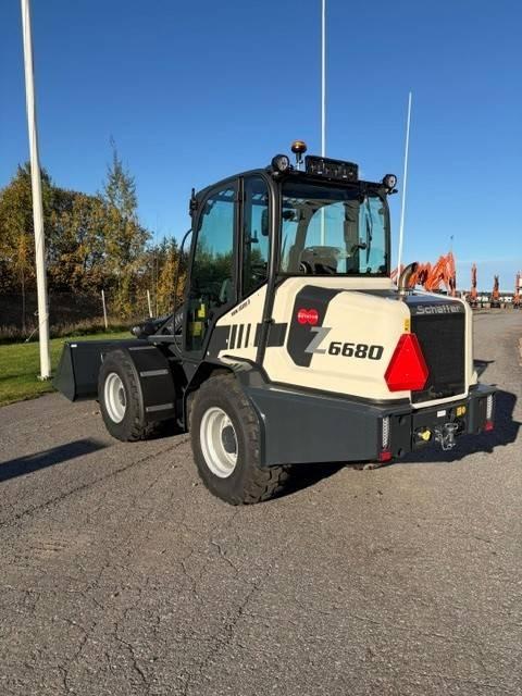 Schäffer 6680Z3 Pienkuormaajat