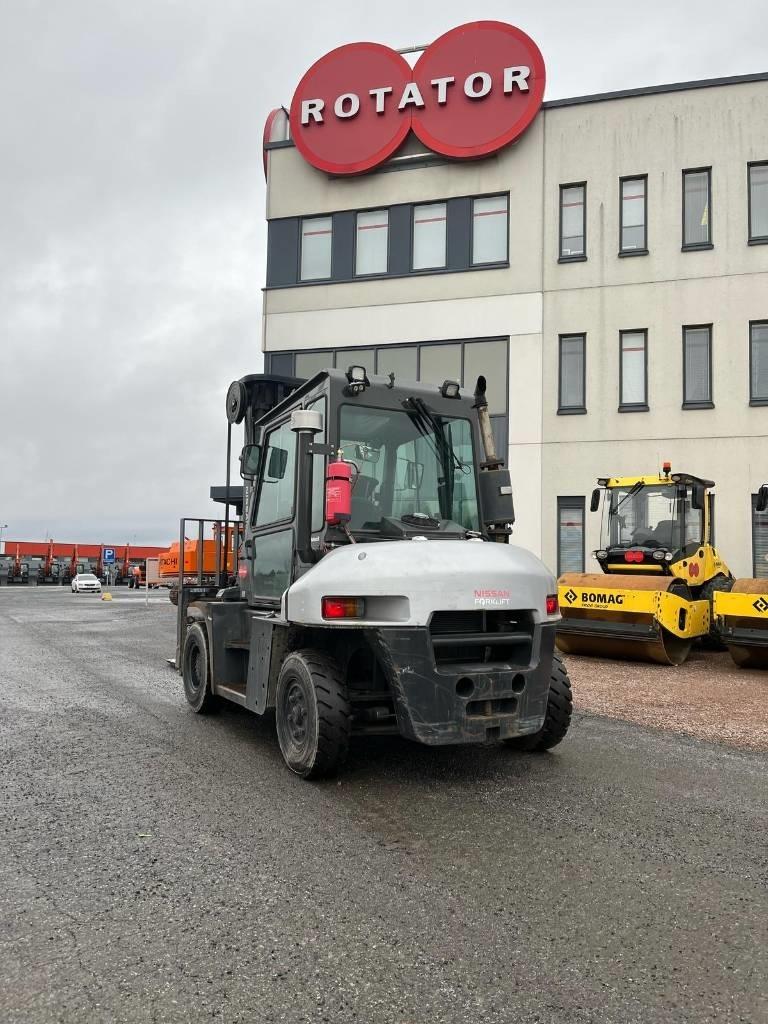 Nissan L1 F6 F70 Y Dieseltrukit