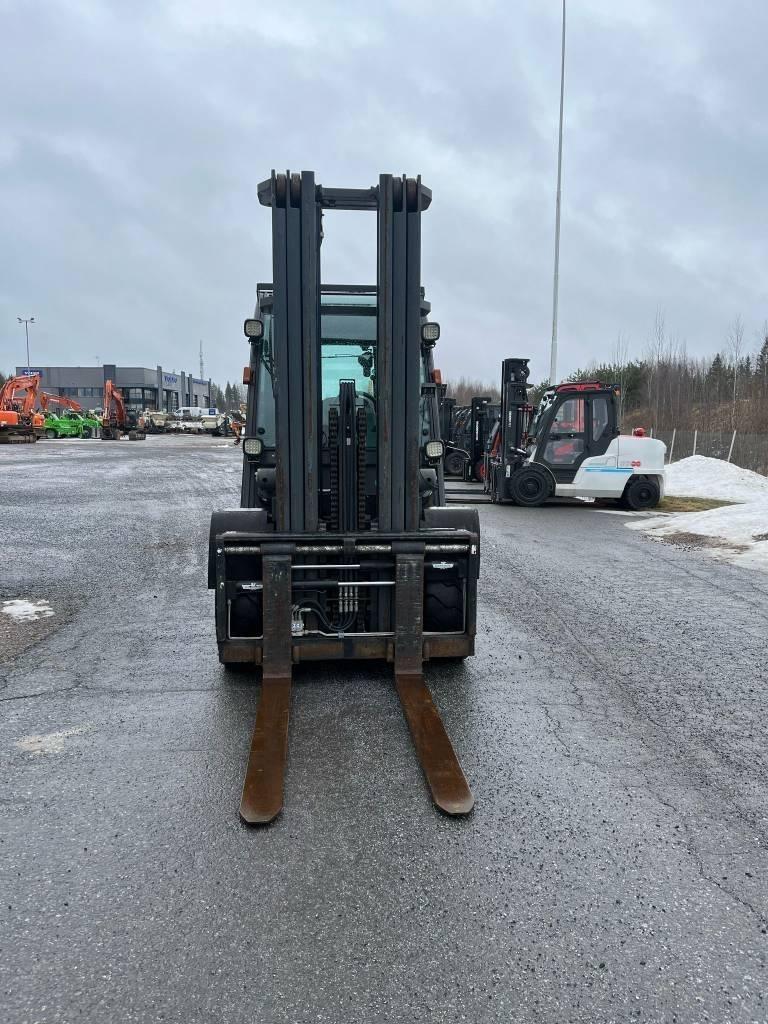 Nissan WG1F4A50Y Dieseltrukit